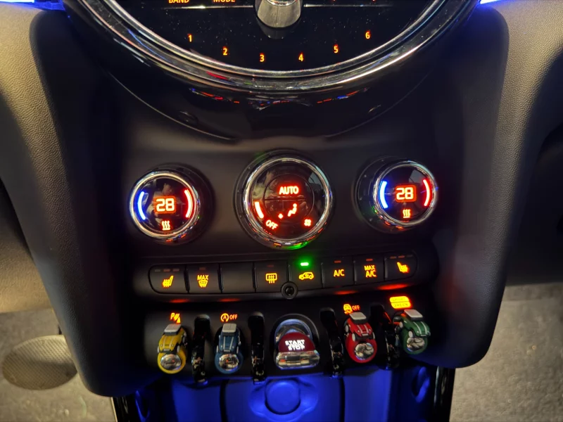 MINI Cooper Convertible