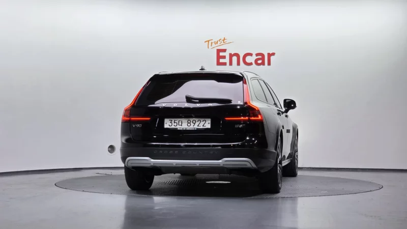 Volvo V90