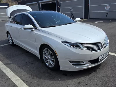 Lincoln MKZ