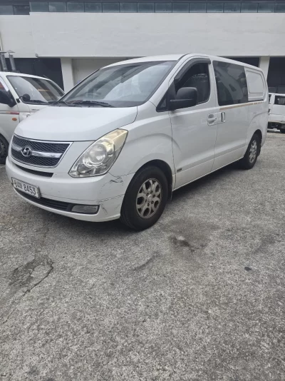 Hyundai Grand Starex