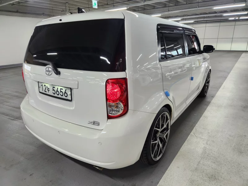 Scion xB