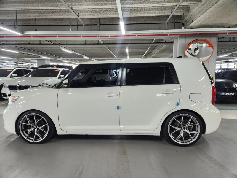 Scion xB