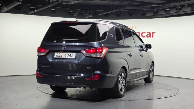 SsangYong Korando Turismo