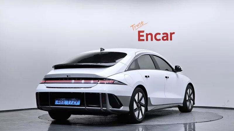 Hyundai Ioniq 6