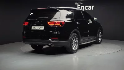 Kia Sorento 2018, 2.0 л, 91 682 км — купить с аукциона Кореи - 2