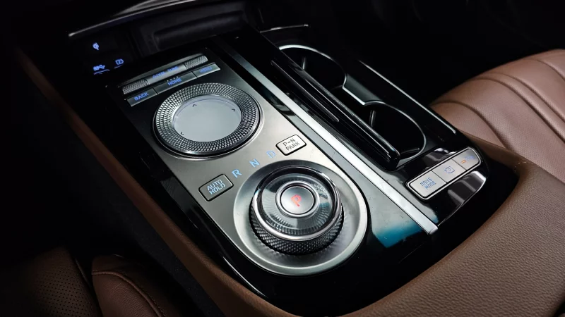 Genesis Electrified G80