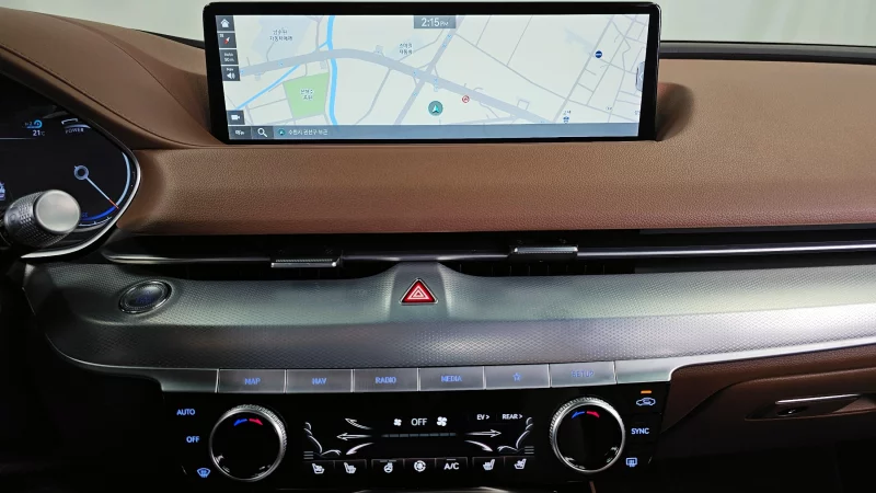 Genesis Electrified G80