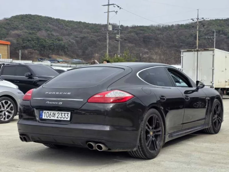Porsche PANAMERA