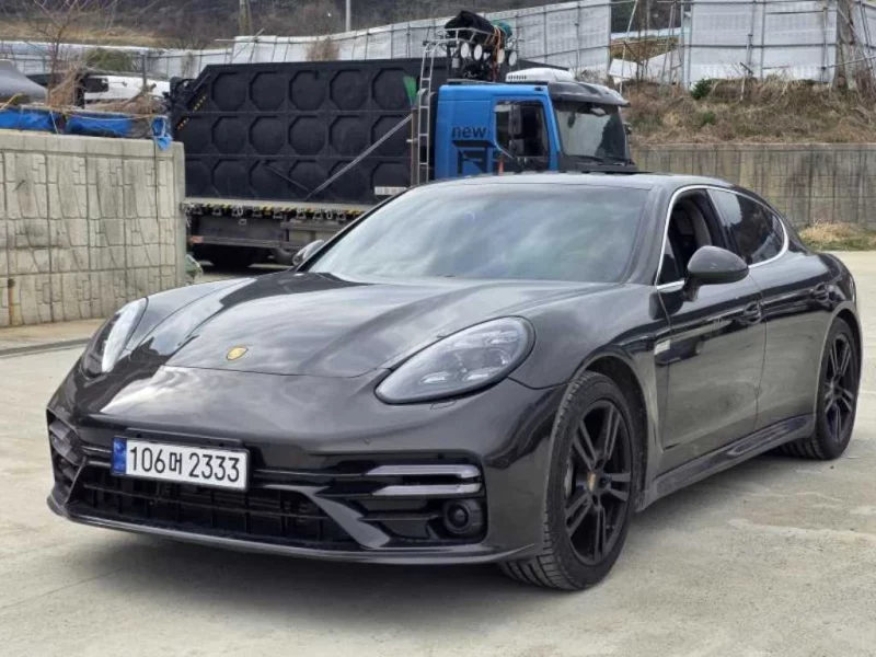 Porsche PANAMERA