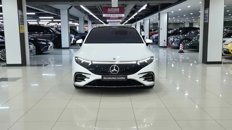 Mercedes-Benz EQS