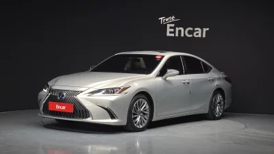Lexus ES300h