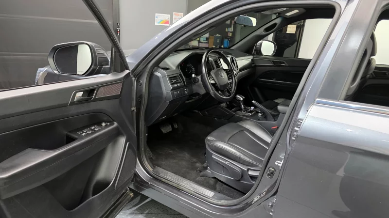 SsangYong Rexton Sports