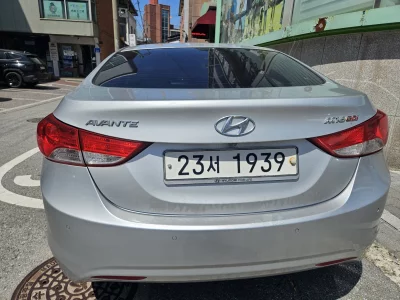 Hyundai AVANTE