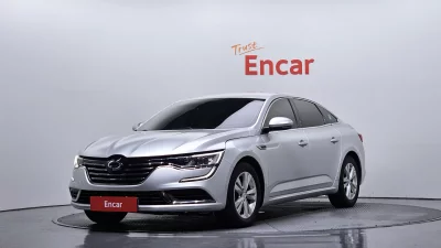 Renault SM6
