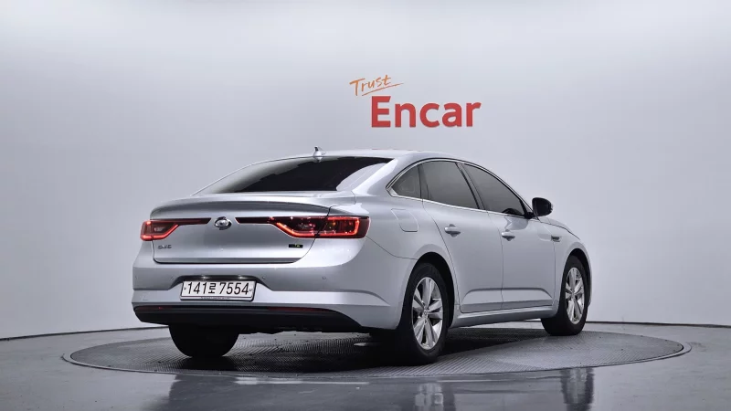 Renault Samsung SM6