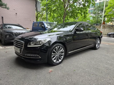 Hyundai Genesis