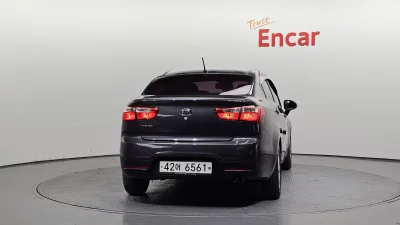 Kia pride