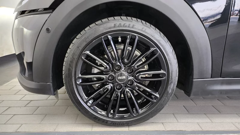 MINI Cooper Convertible