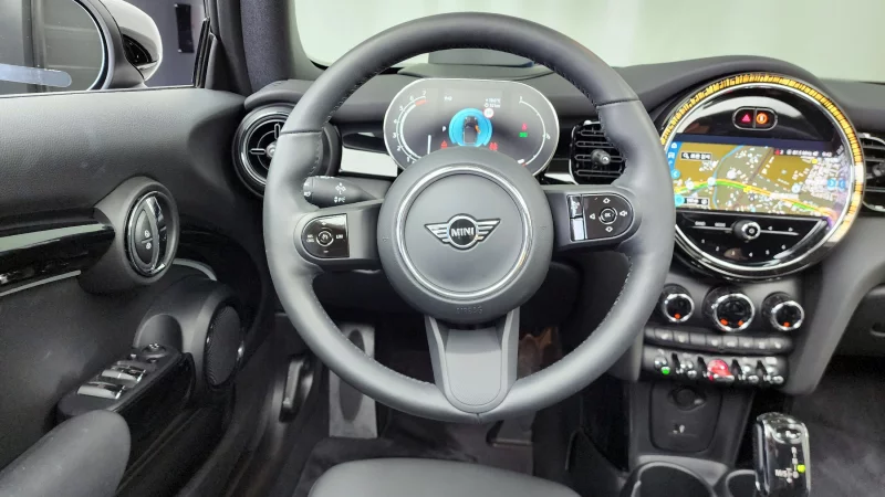 MINI Cooper Convertible