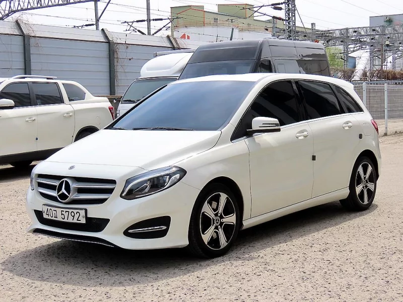 Mercedes-Benz B-Class