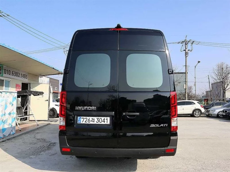 Hyundai H1