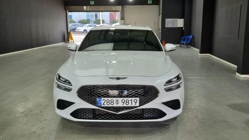 Genesis G70