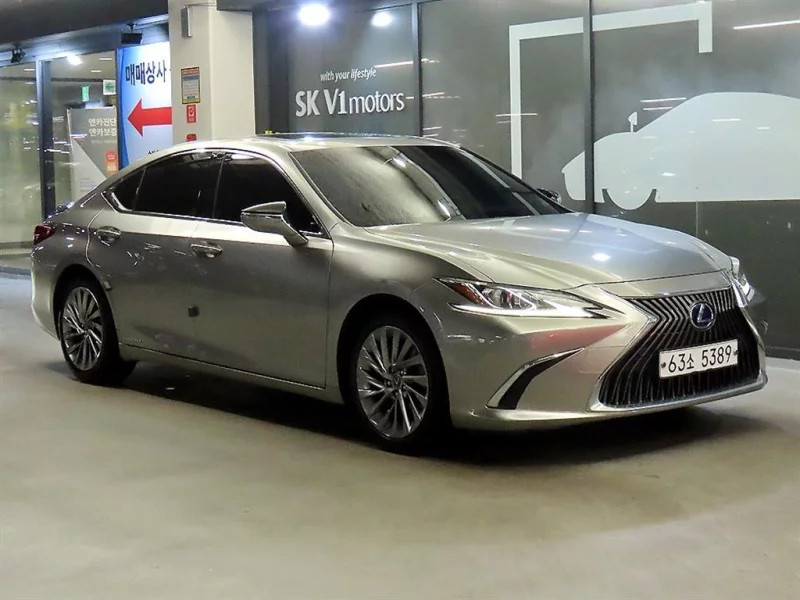 Lexus ES300h