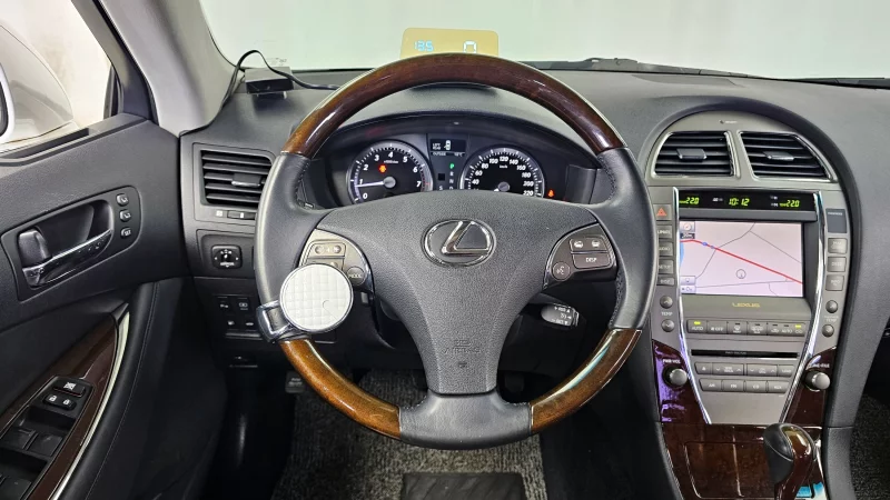Lexus ES350