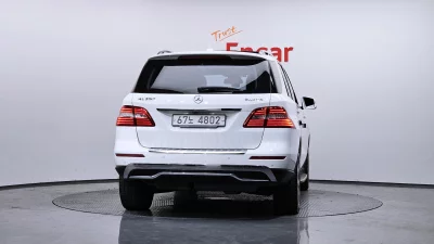 Mercedes-Benz M-class