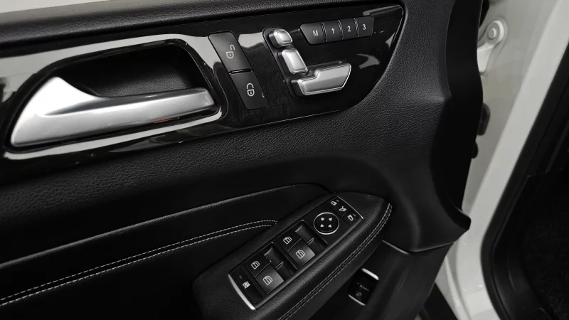 Mercedes-Benz M-class