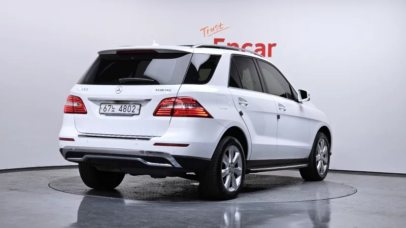 Mercedes-Benz M-class