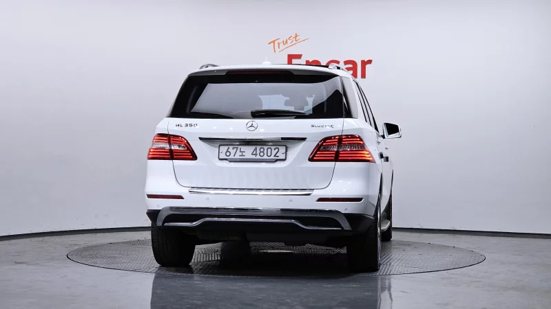 Mercedes-Benz M-class