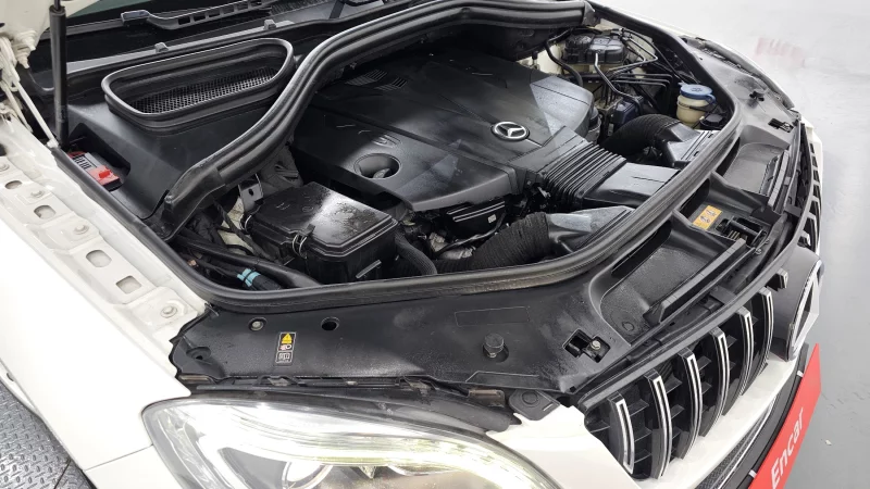 Mercedes-Benz M-class