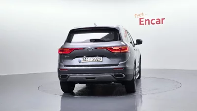 Renault QM6