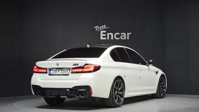 BMW M5