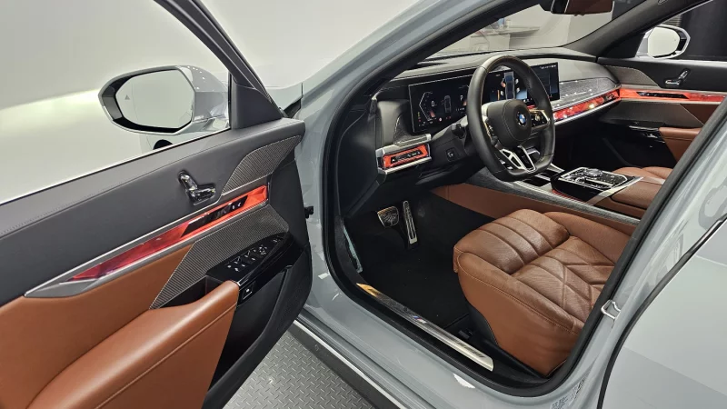 BMW 7-Series