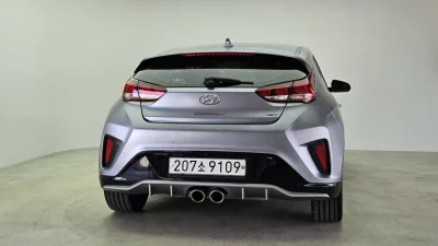 Hyundai Veloster