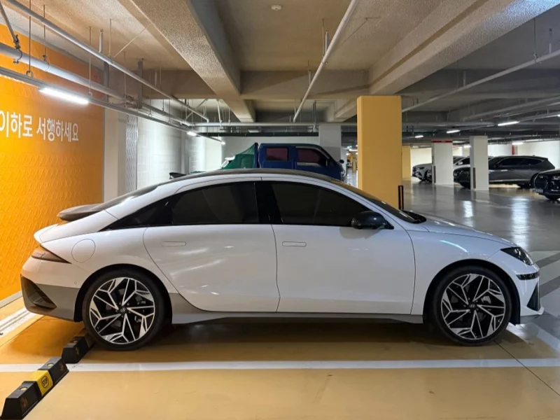 Hyundai Ioniq 6