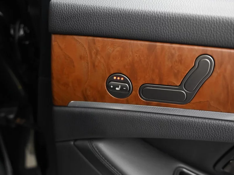 SsangYong Chairman W