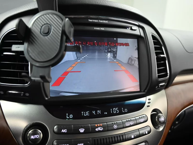 SsangYong Chairman W