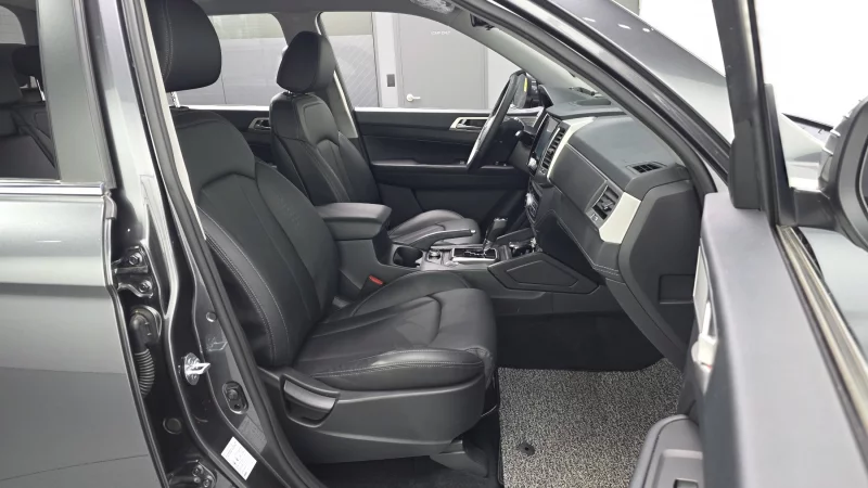 SsangYong Rexton Sports