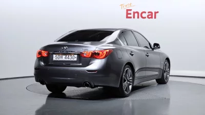 Infiniti Q50