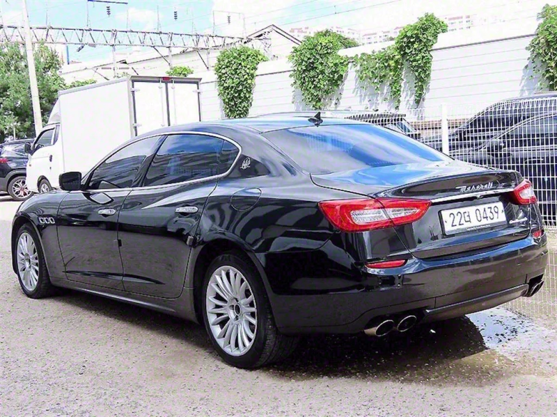 Maserati QUATTROPORTE