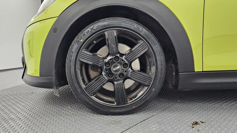 MINI Cooper Convertible