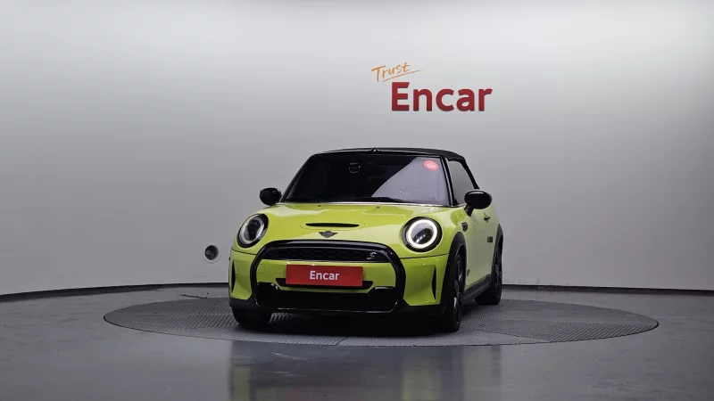 MINI Cooper Convertible