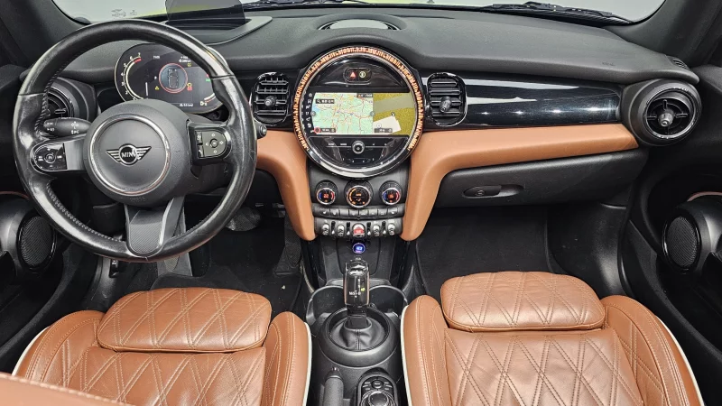 MINI Cooper Convertible