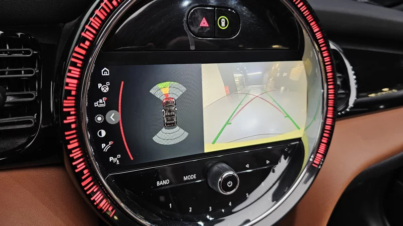 MINI Cooper Convertible