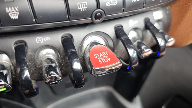 MINI Cooper Convertible