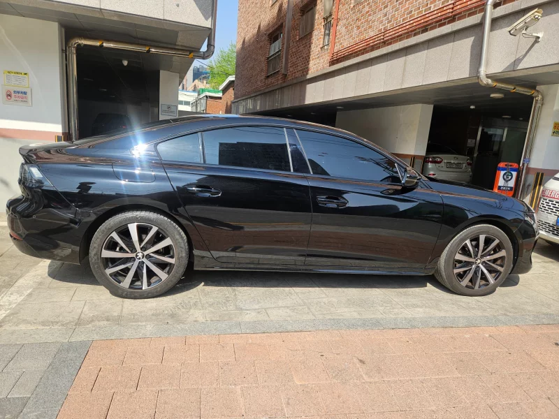 Peugeot 508