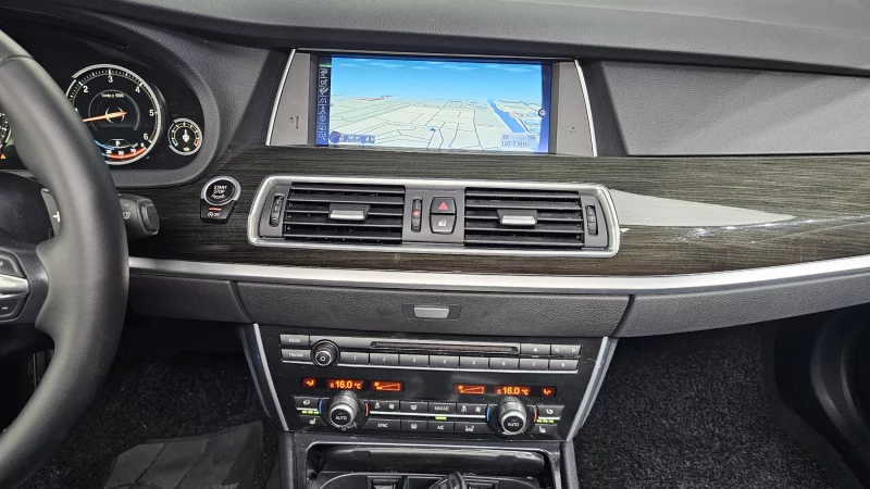 BMW 5-Series Gran Turismo